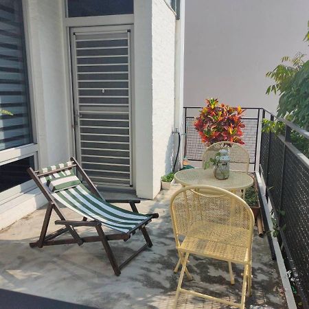 안핑 Moon 2 Tainan B&B 외부 사진