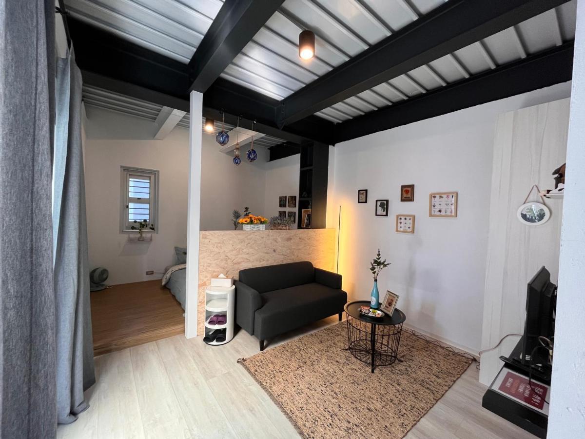 안핑 Moon 2 Tainan B&B 외부 사진