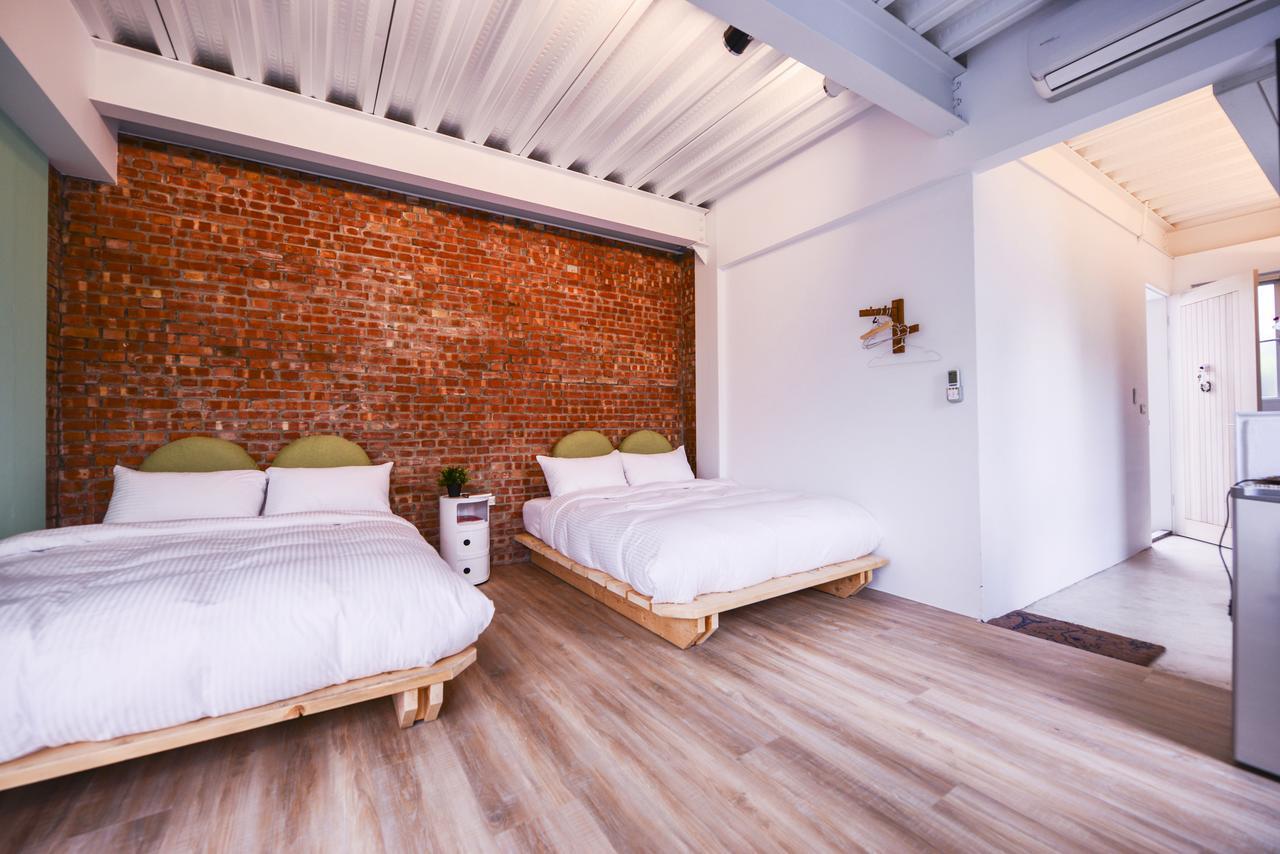 안핑 Moon 2 Tainan B&B 외부 사진